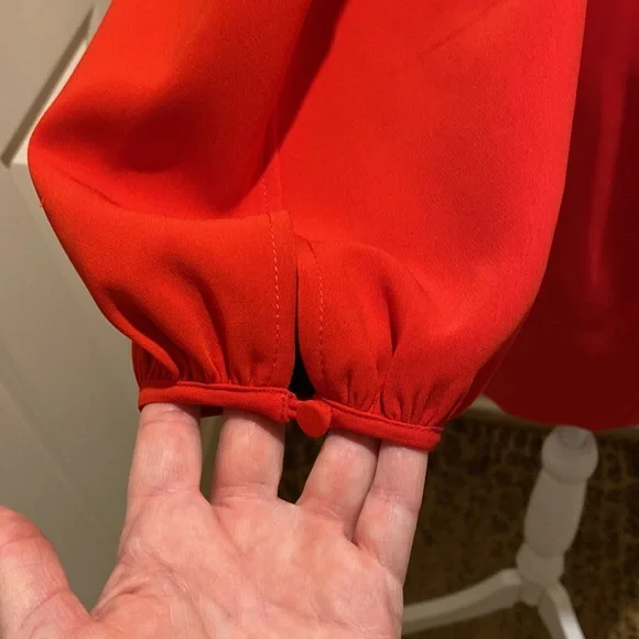 Cinq à Sept Bell Sleeve Mini Danica Dress - Picture 4 of 7